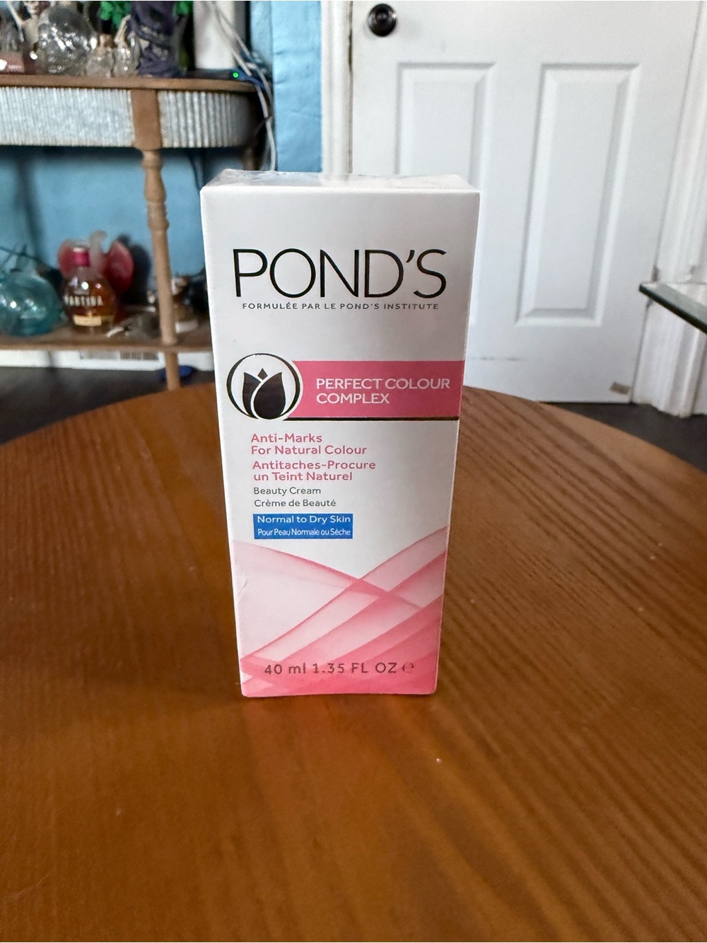 POND'S Perfect Colour Complex Anti-Marks Moisturizer - Pink